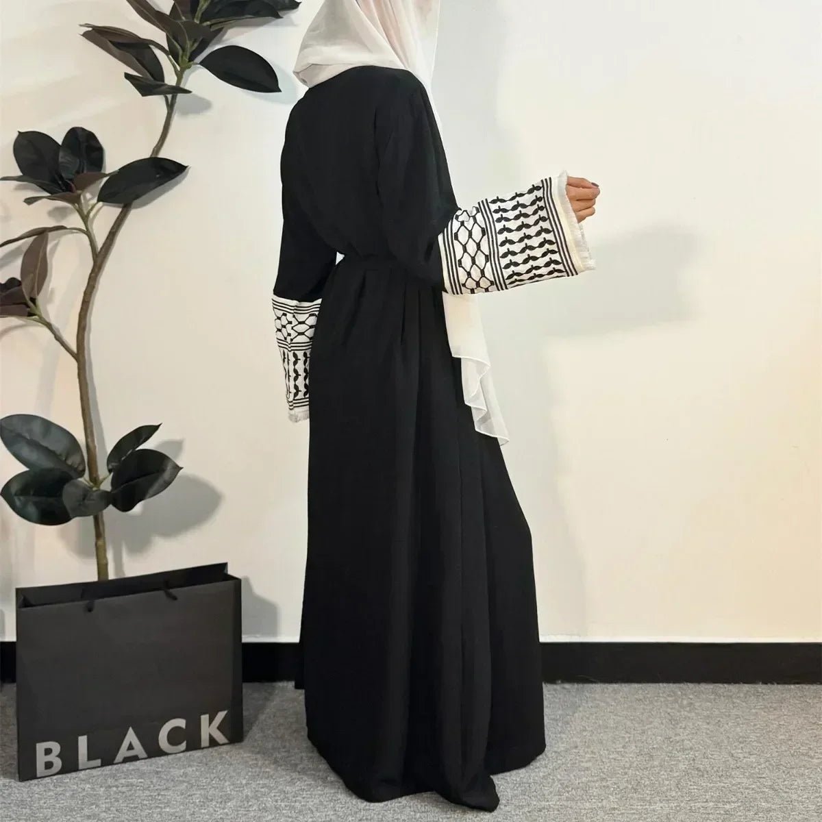 Open Front Abaya Muslim Long Sleeve Cardigan Abayas Maxi Dress Women's Clothing Tassel Embroidery Out Kaftans Women JilbabsblackOne Size